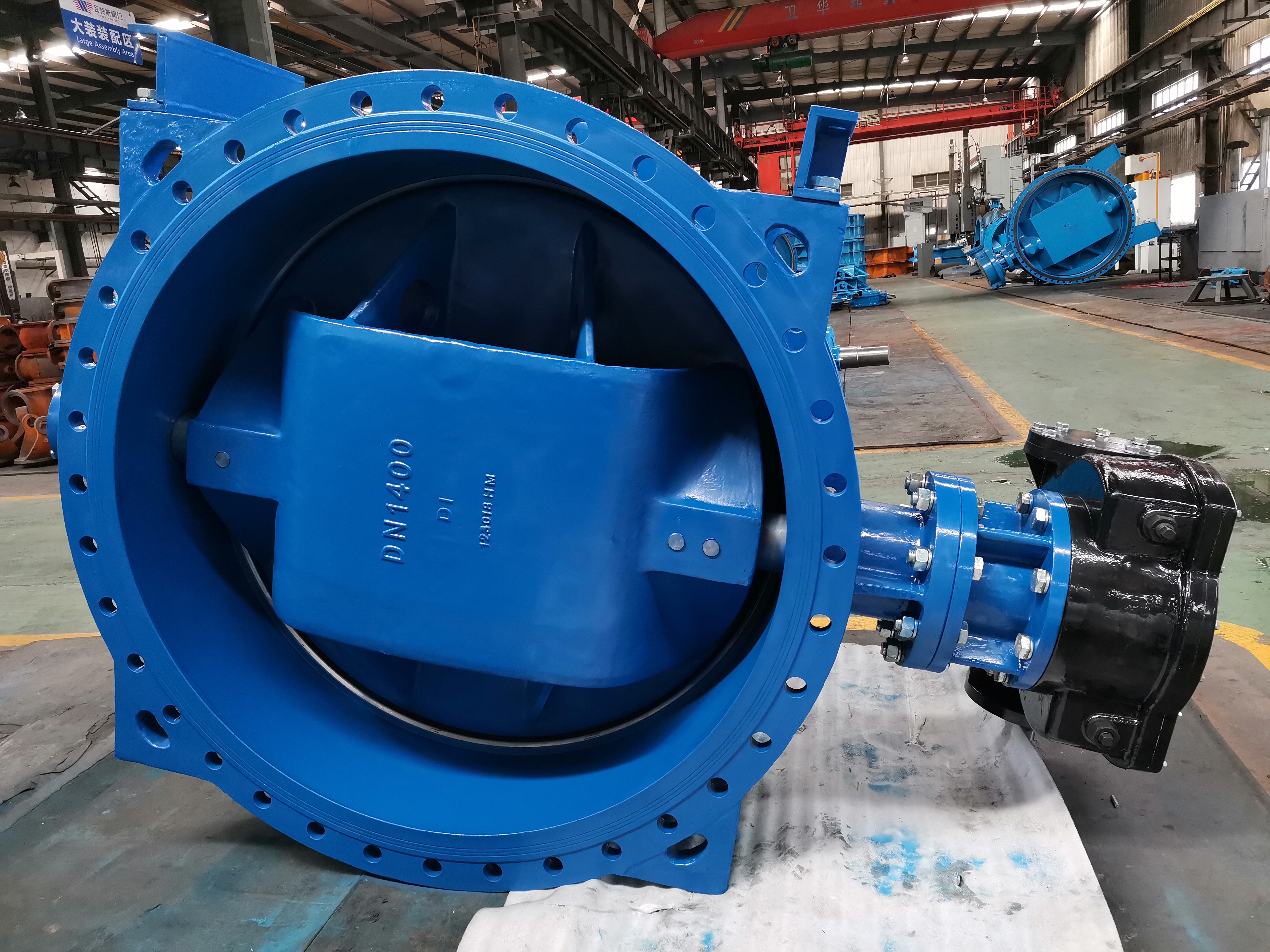 DN1400 worm gear ductile iron flange double offset butterfly valve